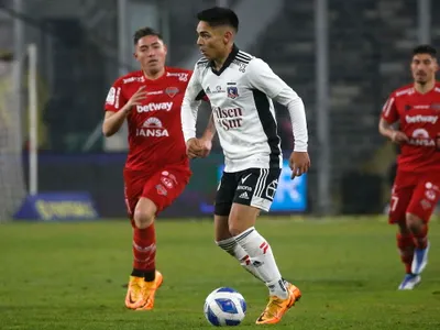 ¿Pide camiseta de titular? Revisa las mejores jugadas de Joan Cruz en el triunfo ante la UC Sub-21