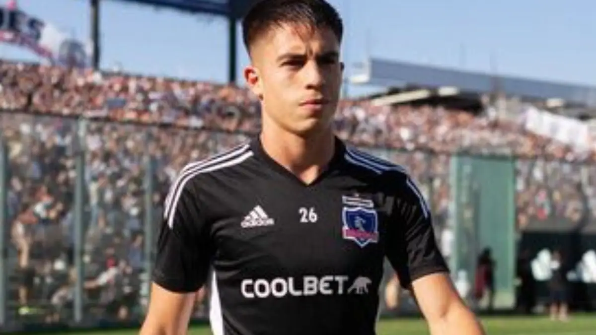 Matías Moya tiene chances de dejar Colo-Colo.