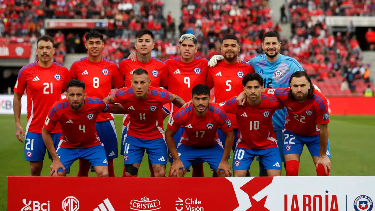 Formación Selección Chilena vs Bolivia.