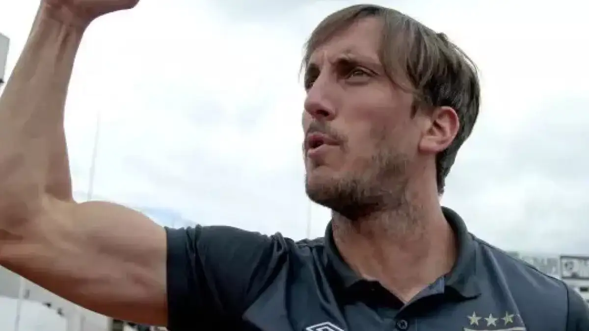 Luis Zubeldía ganó dos títulos en 2023 y por eso interesó en Colo-Colo.