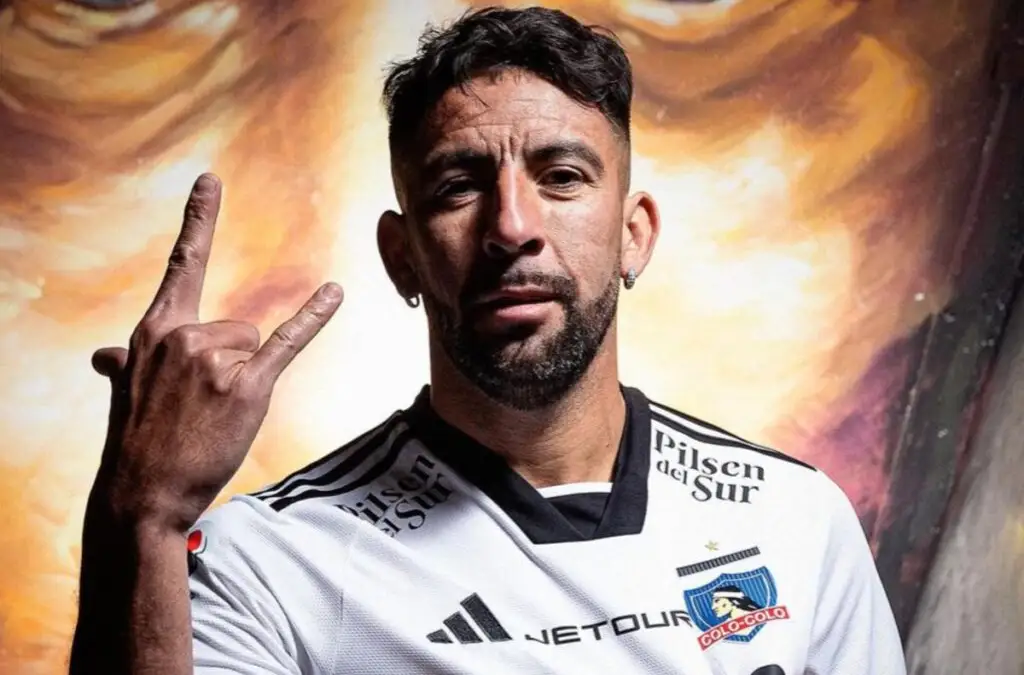 Mauricio Isla podría debutar en Colo-Colo ante la U.