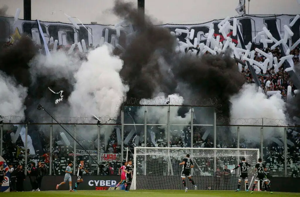 Hinchada de Colo-Colo.