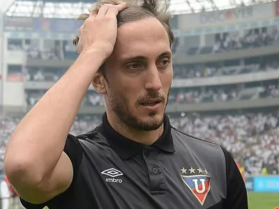 Tras descartar a Colo-Colo: El gigante sudamericano que va por Luis Zubeldía como nuevo DT