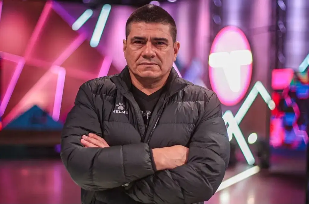 Marcelo Vega pidió a jugador de Colo-Colo como reemplazo de Diego Valdés.