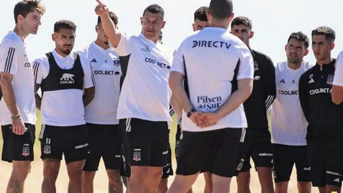 Colo-Colo envió a 20 futbolistas a préstamo a otros clubes.
