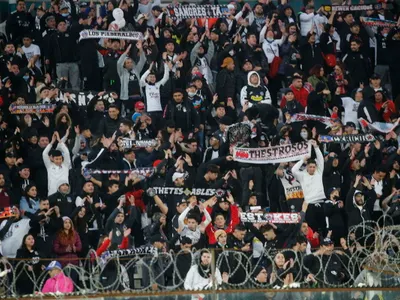 Espectadores de lujo: Dos históricos de Colo-Colo llegaron a presenciar el duelo ante Ñublense