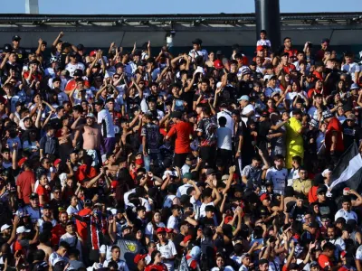 Oficial: Rival del Cacique sorprende y anuncia que no recibirá hinchas de Colo-Colo en su estadio