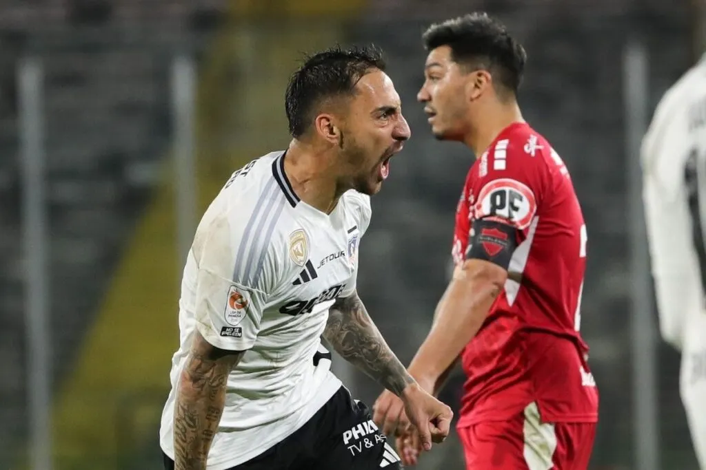 Colo-Colo venció a Ñublense en el Estadio Monumental.