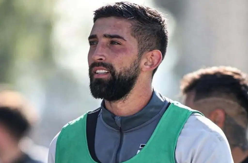 Emiliano Amor busca volver a las canchas con Colo-Colo.