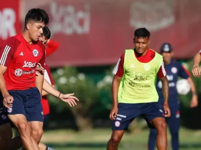 Con 3 jugadores de Colo-Colo: La formación que La Roja alista para el debut del Preolímpico