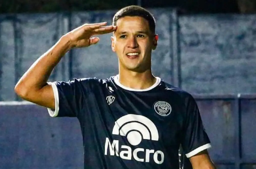 Alex Arce es opción para reforzar a Colo-coLO.