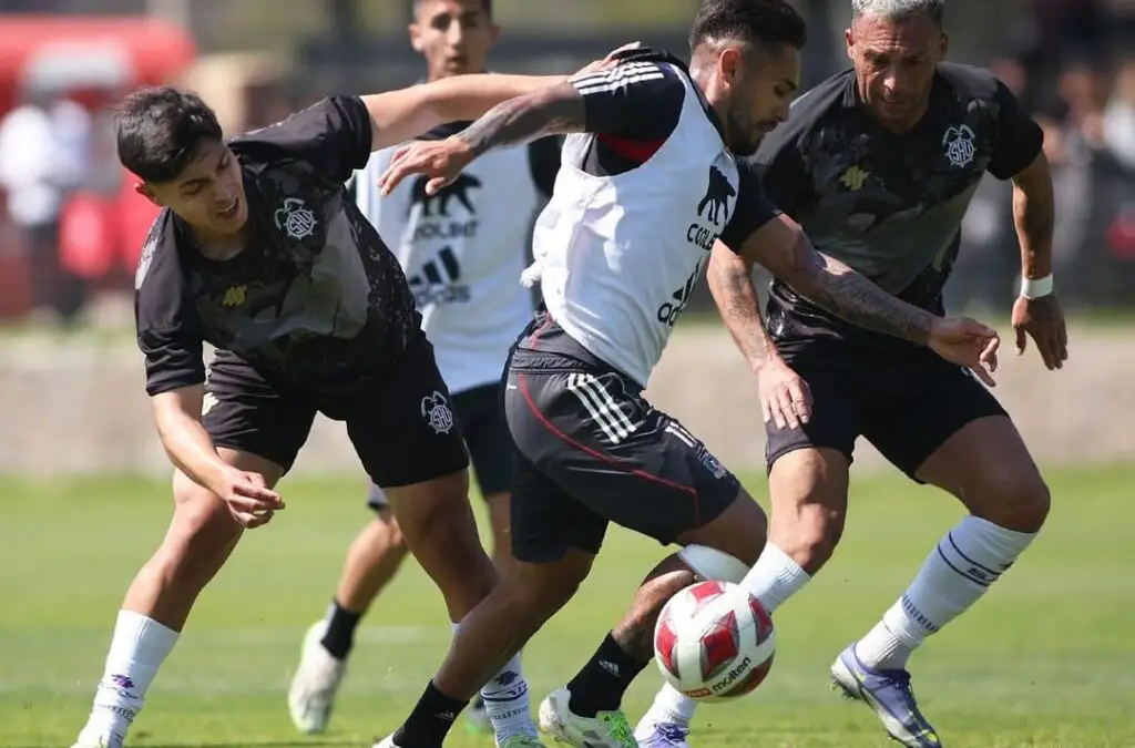 Marcos Bolados sumó minutos en el partido amistoso frente a San Antonio Unido.