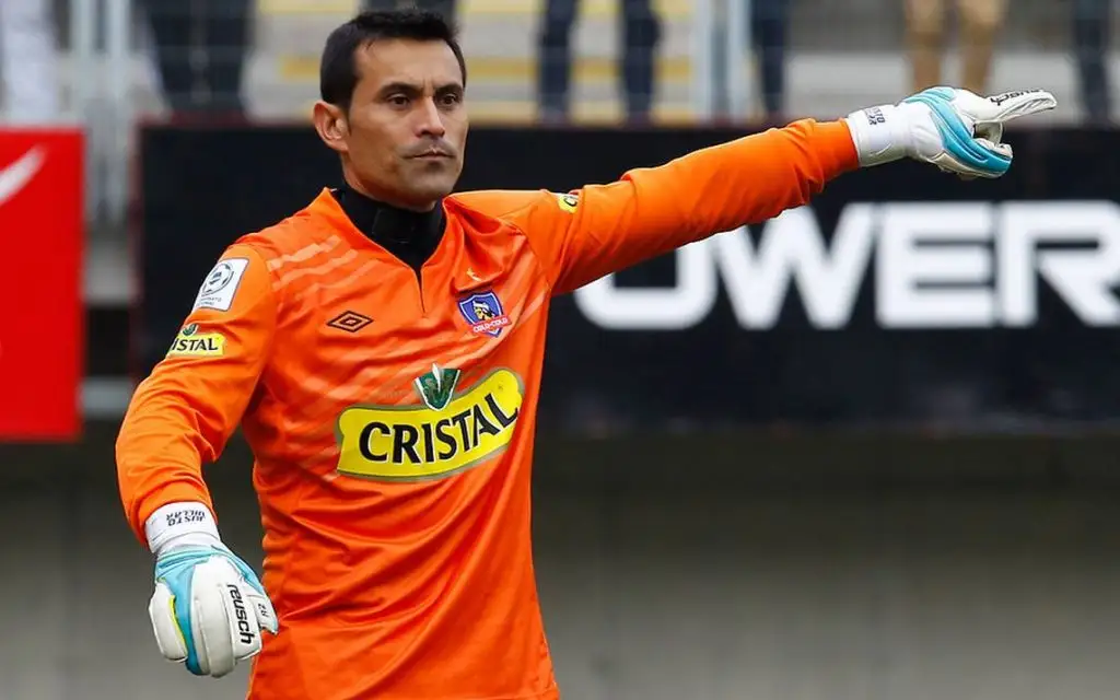 Justo Villar estará presente en la despedida de Esteban Paredes.