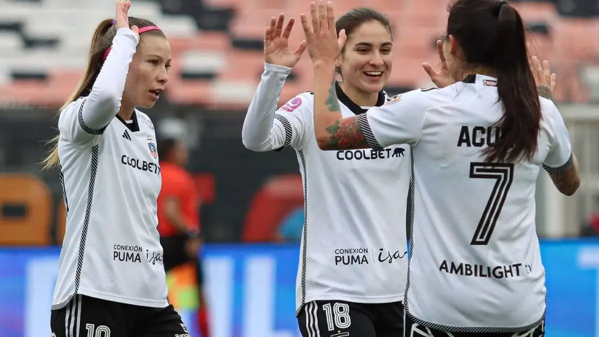 Colo-Colo venció a Palestino en el Estadio Monumental.