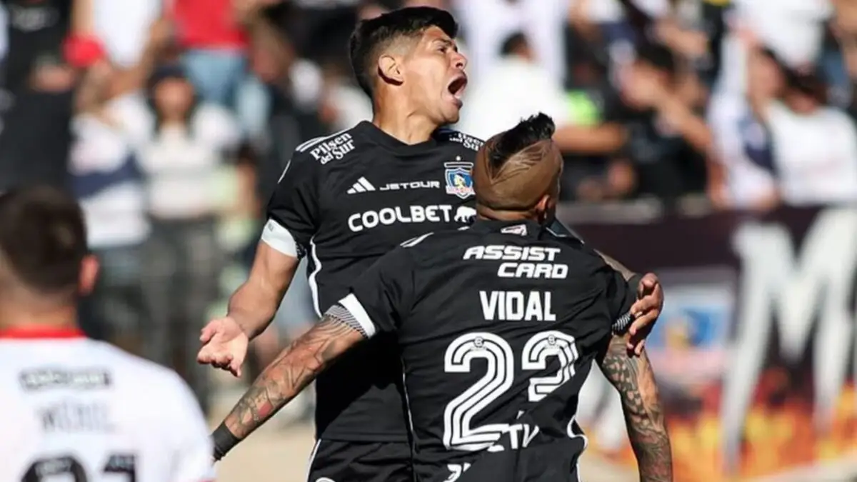 Colo-Colo Campeón.