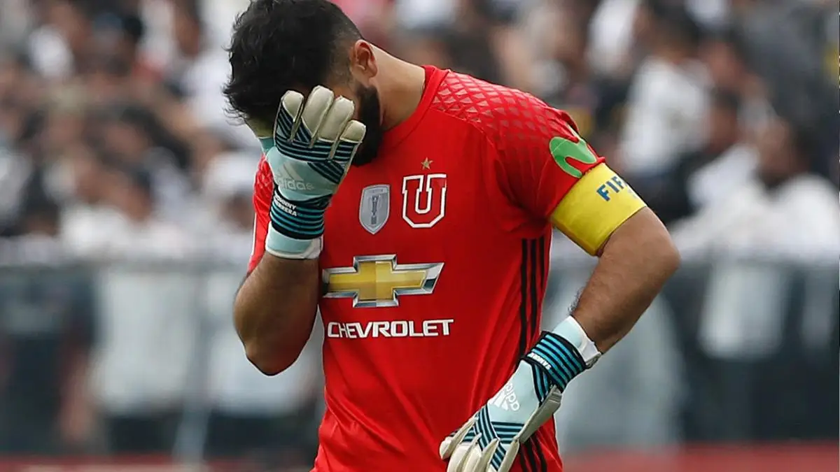 Johnny Herrera.