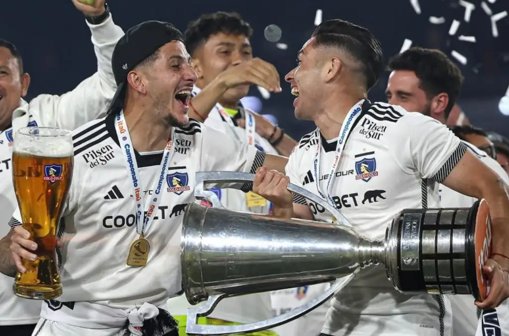 Óscar Opazo podría entrar en la historia más ganadora de Colo-Colo.