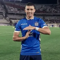 Impacto total: Figura del fútbol argentino muy cerca de nacionalizarse chileno para ser alternativa en La Roja