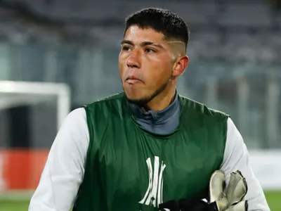 ¿Arriesga sanción? La insólita denuncia arbitral que remece a Brayan Cortés tras goleada de Colo-Colo sobre Cobresal