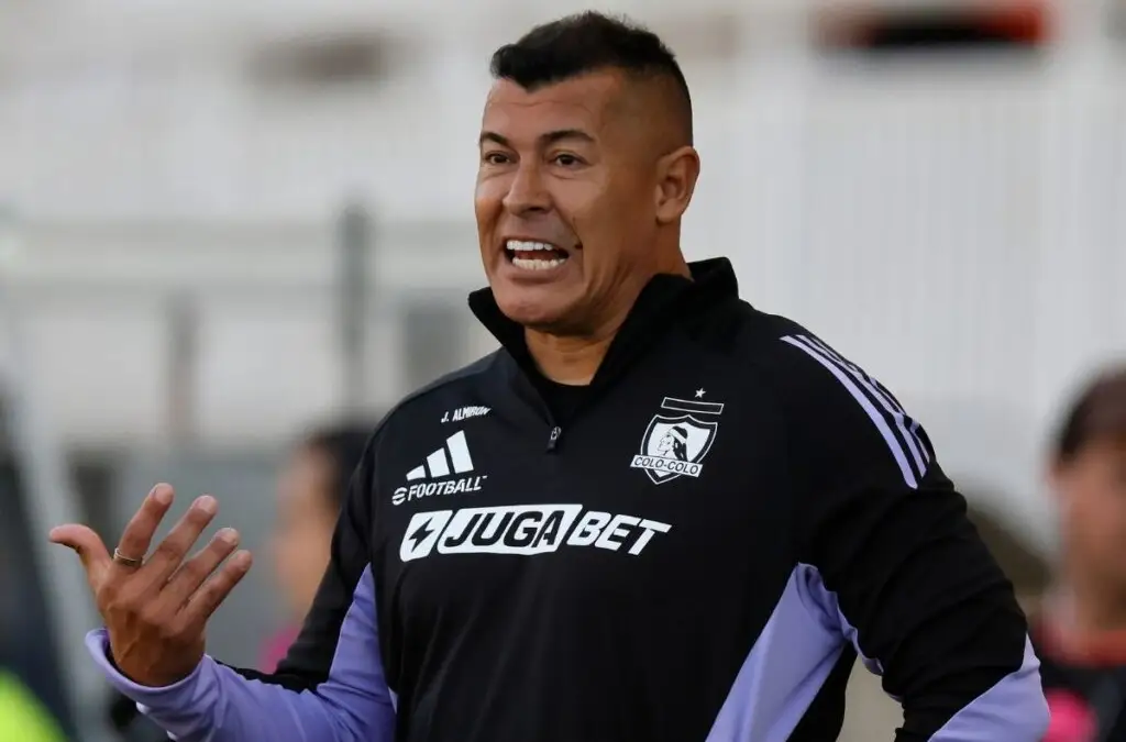 Chivas de Guadalajara apuntó a Jorge Almirón como una opción para dirigir al equipo.