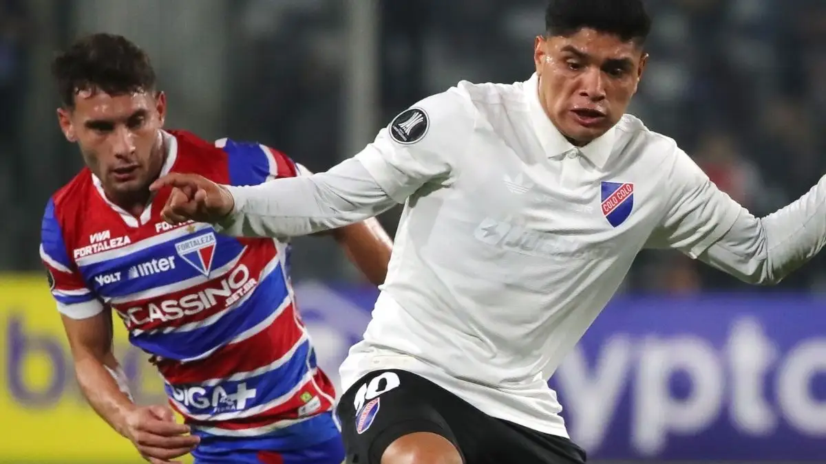 Colo-Colo vs Fortaleza.