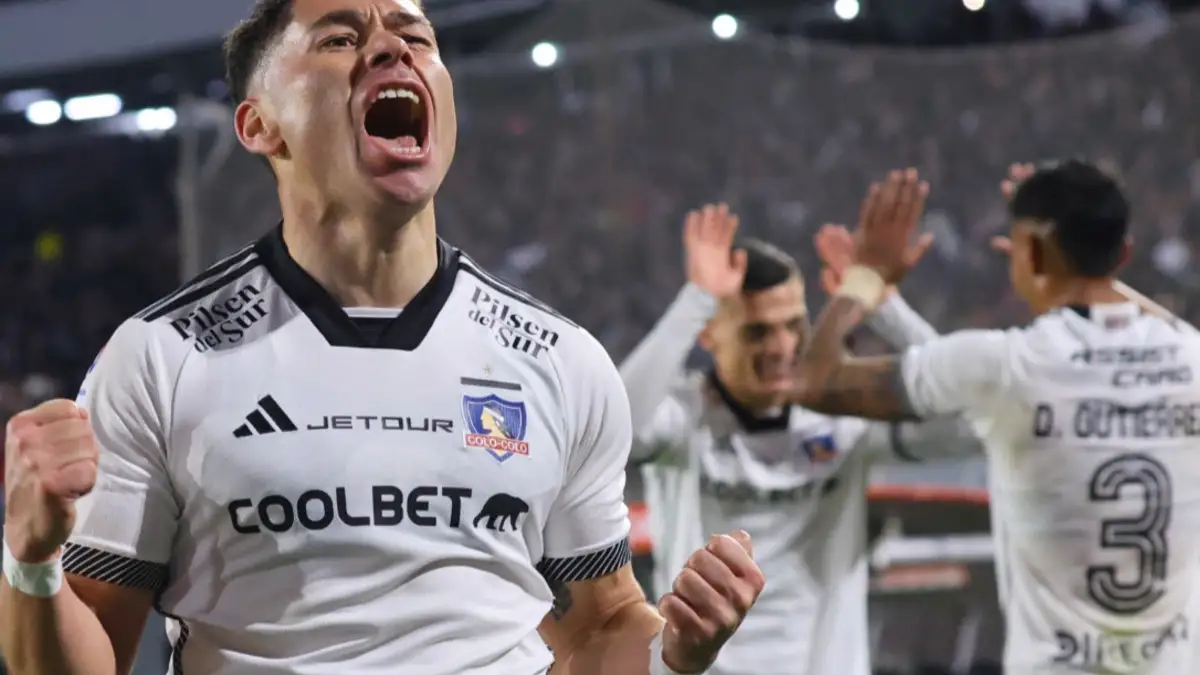 Óscar Opazo asoma como el reemplazante de Maximiliano Falcón frente a River Plate.