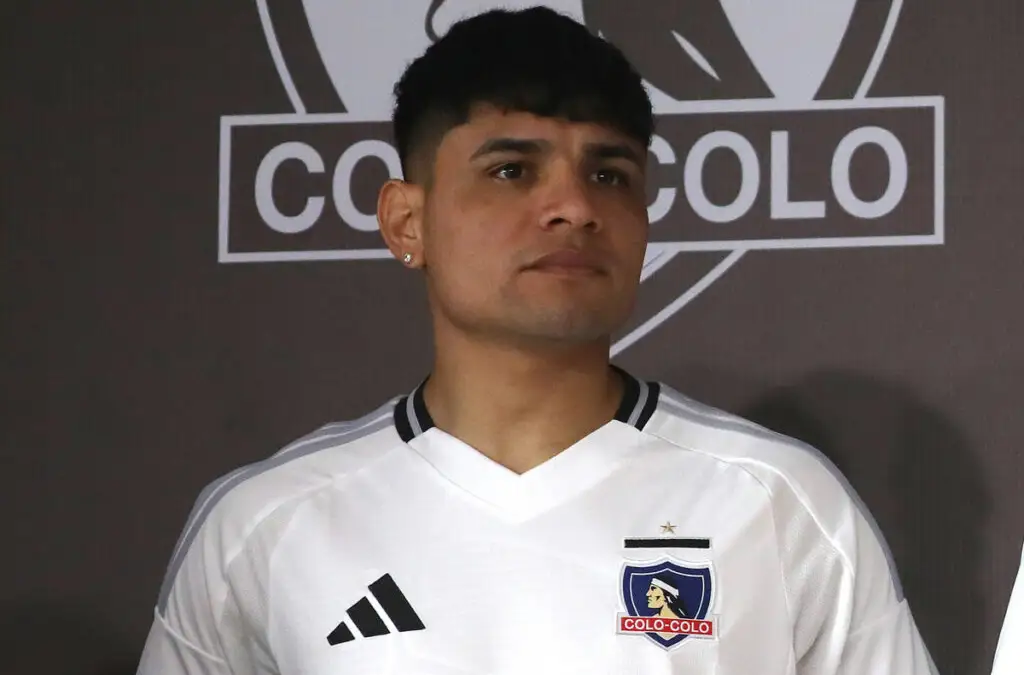 Claudio Aquino hizo su debut en Colo-Colo.