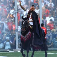Critican con dureza a Arturo Vidal por su presentación: «¿Te parece que ande a caballo?»