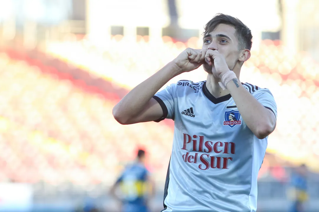 La pelea por Pablo Solari: Talleres le pone problemas a Colo Colo y pide la  vuelta del Pibe - La Tercera