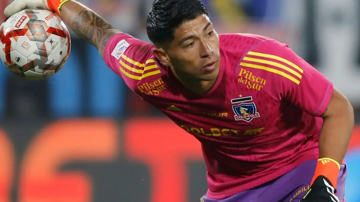 Colo-Colo trabaja en la renovación de Brayan Cortés.
