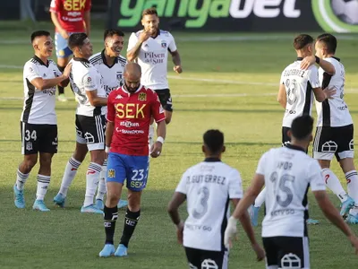 Primera baja confirmada: Futbolista de Colo-Colo se adelanta a todos y se despidió del Popular en redes sociales