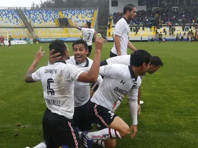 Tiene una barbería: Ex Colo-Colo brilla en Medio Oriente y se lanza de lleno en el mundo empresarial