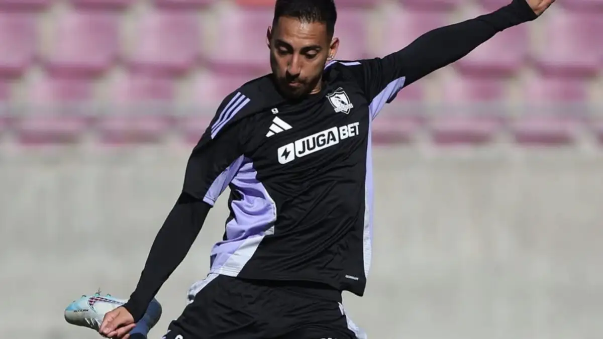 Javier Correa.