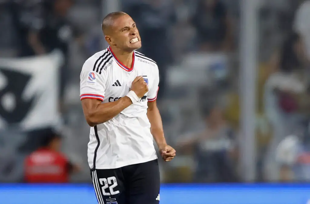 Leandro Benegas no se moverá de Colo-Colo durante este año.
