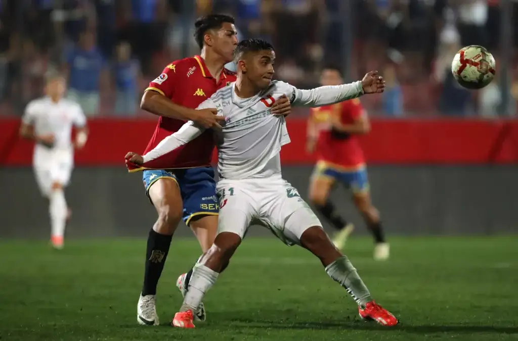 La U derrotó a Unión Española y es el exclusivo líder del Campeonato Nacional.