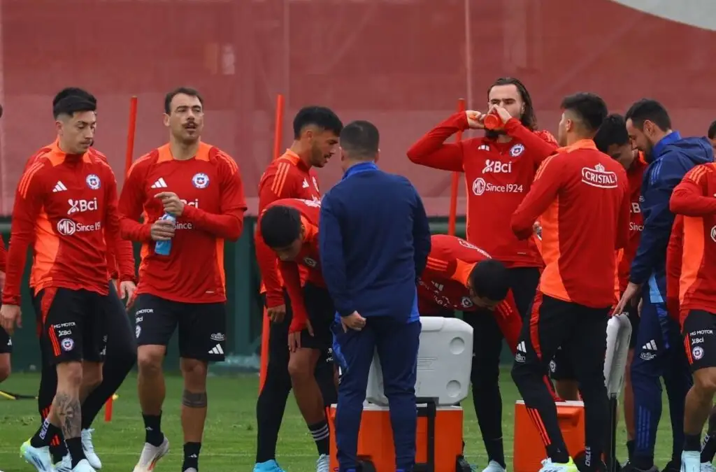 La Roja prepara el duelo frente a Argentina.