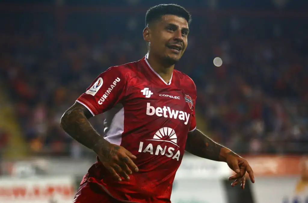 Patricio Rubio destacó al plantel de Colo-Colo en 2022 y a Leonardo Gil.