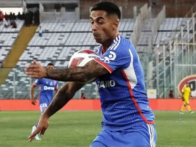 En TNT Sports dieron una explicación por la que el VAR no revisó la posible mano de Yonathan Andía