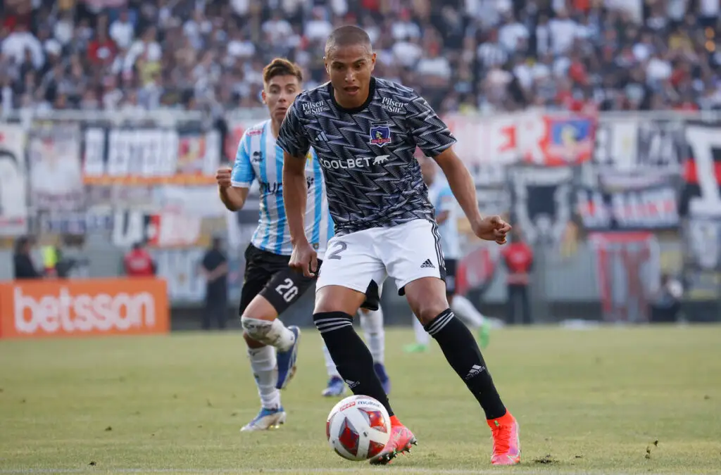 Leandro Benegas, nuevo delantero de Colo-Colo para la temporada 2023.