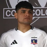 Ya posó con la camiseta: Colo-Colo confirmó el número que usará Claudio Aquino