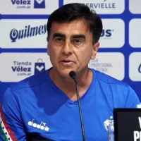 ¿Se le escapa el título? La desafortunada jornada de Gustavo Quinteros en el fútbol argentino