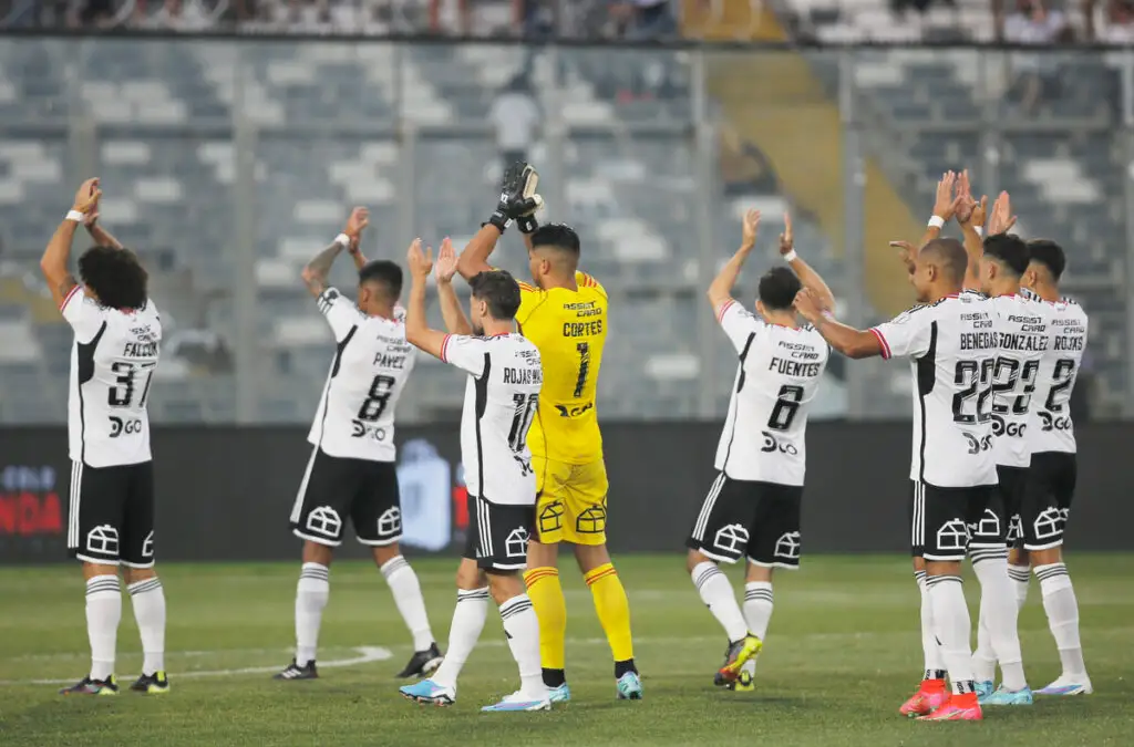 Colo Colo tiene que ganar para pasar en Copa Libertadores