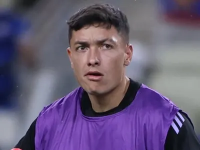 ¿Se va? Colo-Colo tomó una decisión con Cristián Zavala tras recibir oferta desde Argentina