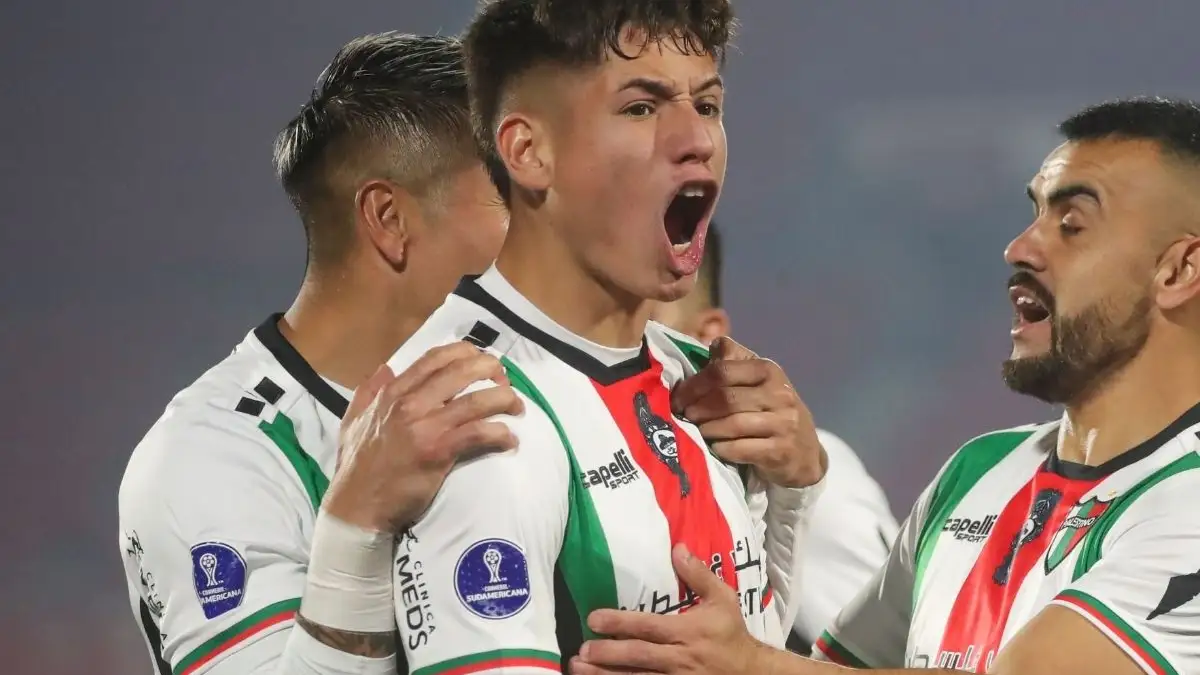 Palestino no tiene intenciones de vender a Iván Román a un club del fútbol chileno.