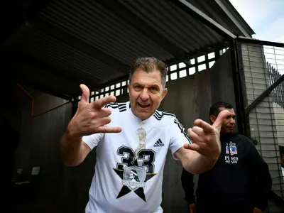 «Tiene que volver Aníbal Mosa porque es el hombre que ama a Colo Colo, quiere al club y está dispuesto a poner plata»