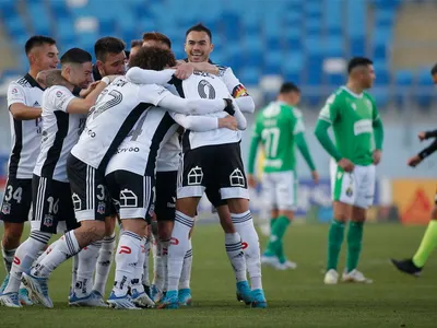 Dos juveniles destacan entre los elegidos por Gustavo Quinteros para enfrentar a Huachipato