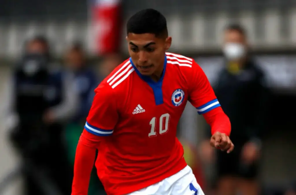 Jordhy Thompson no fue considerado en la nómina de La Roja.