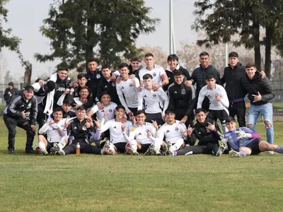 Con nombre y apellido: Los canteranos que podrían ser el futuro del club según campeón con Colo-Colo