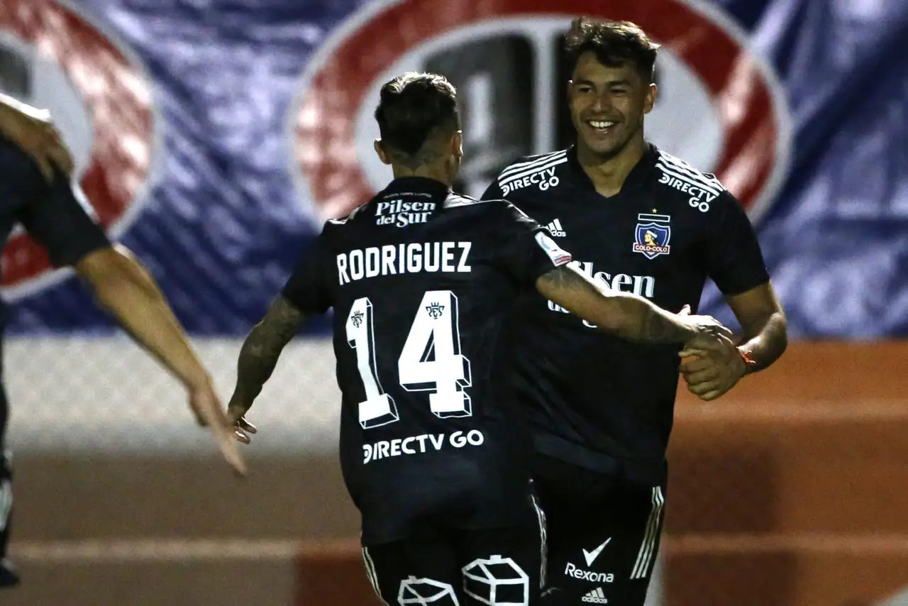 Futbol, Cobresal vs Colo Colo. Fecha 2, campeonato Nacional 2021. El jugador de Colo Colo Ivan Morales celebra su segundo gol contra Cobresal durante el partido de primera division disputado en el estadio El Cobre de El Salvador, Chile. 03/04/2021 Andres Pina/Photosport Football, Cobresal vs Colo Colo. Second date, 2021 National Championship. Colo Colo’s player Ivan Morales celebrates after scoring his second goal against Cobresal during the first division match held at the El Cobre stadium in El Salvador, Chile. 03/04/2021 Andres Pina/Photosport