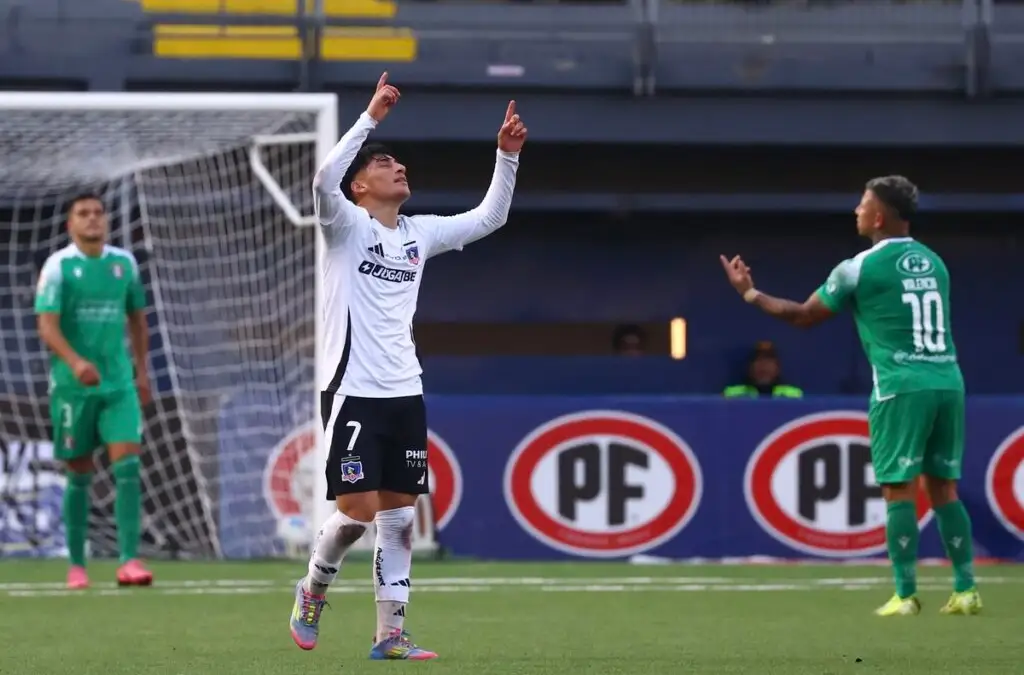 Francisco Marchant asoma como la única esperanza para cumplir con el reglamento de la ANFP. Foto: Jonnathan Oyarzun/Photosport.